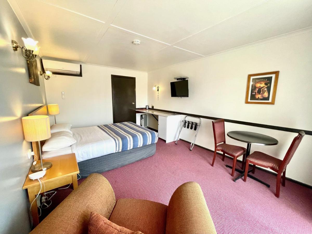 Statesman Motor Inn Ararat Bagian luar foto